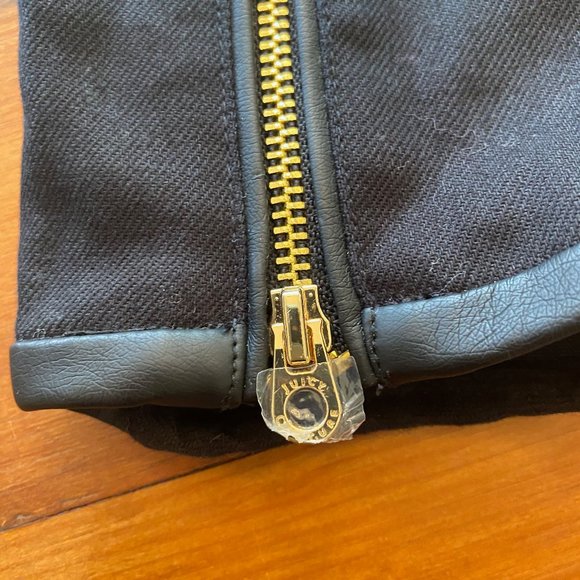 GIRLS JUICY COUTURE BOUCLE WOOL-BLEND JACKET SZ 10 NAVY/BLACK WITH GOLD DETAIL - Picture 4 of 16